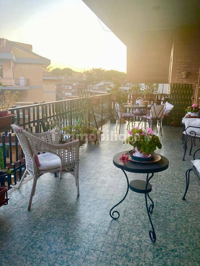 Appartamento in vendita a Roma