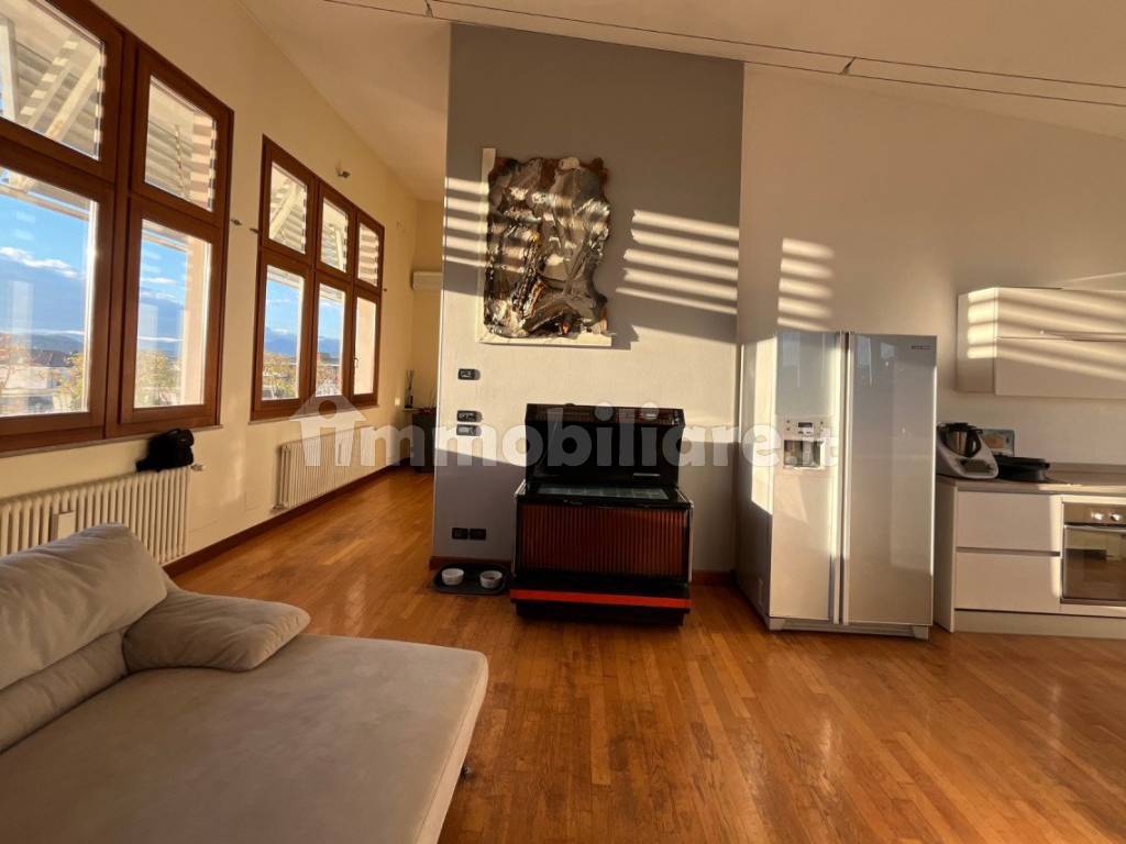 Salone