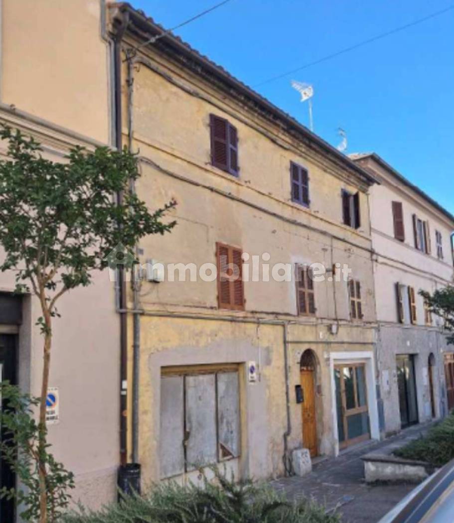 Appartamento in vendita a Jesi