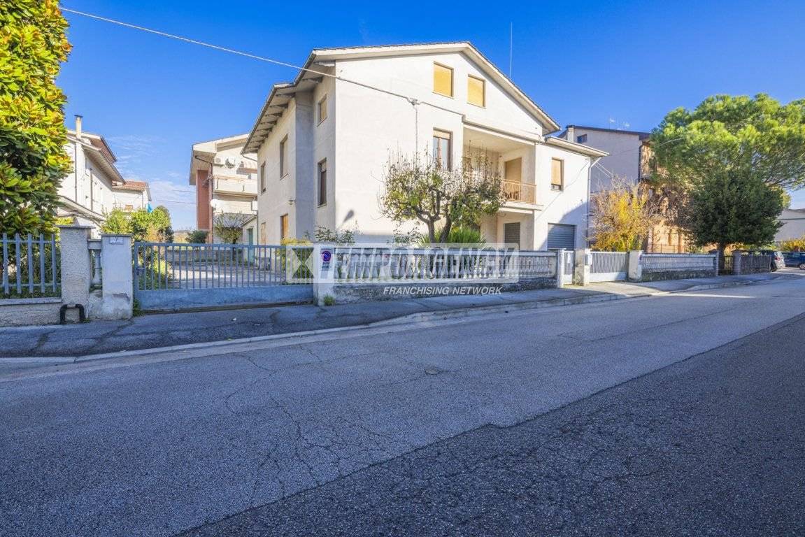 Casa indipendente in vendita a Corridonia