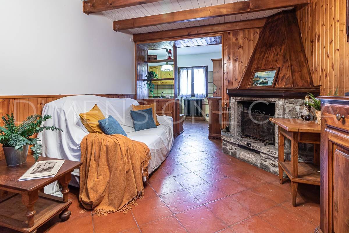 Casa indipendente in vendita a Riolunato