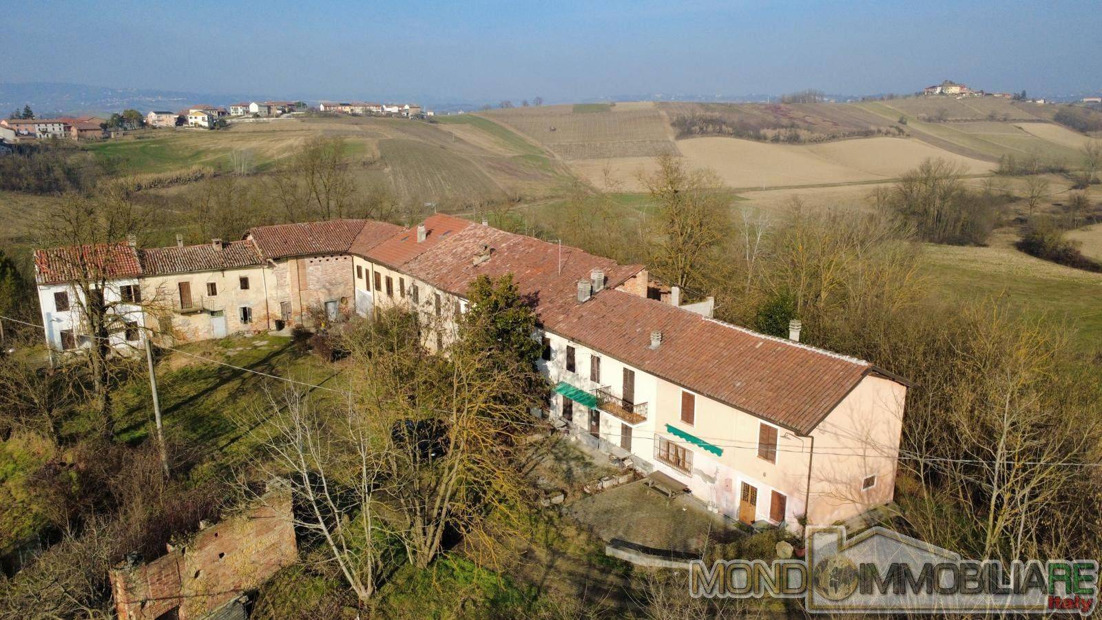 Rustico - Casale in vendita a Calliano