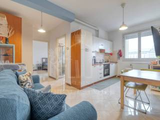 3-room flat via Sante Vincenzi, Massarenti, Bologna