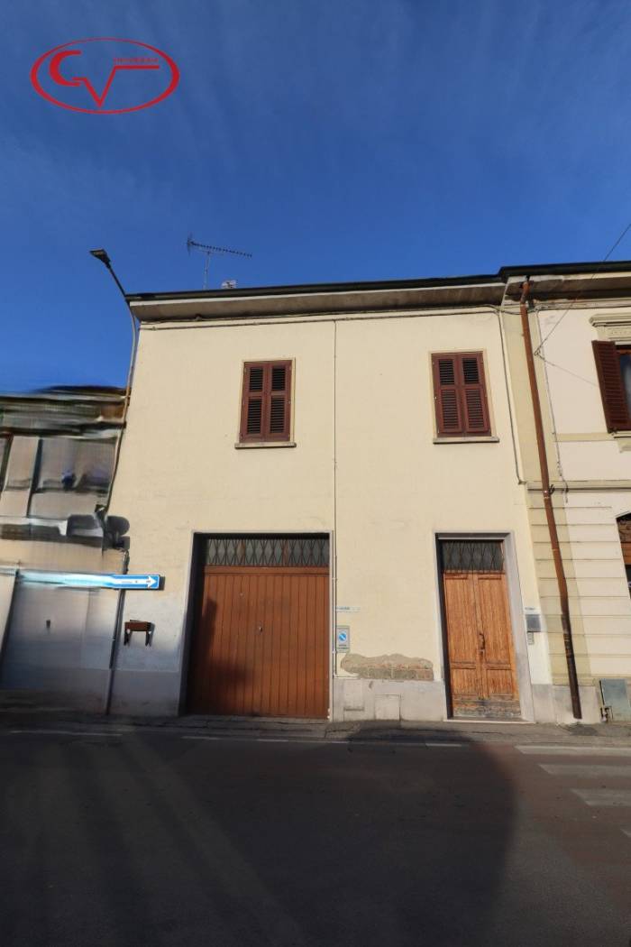 Casa indipendente in vendita a Bucine