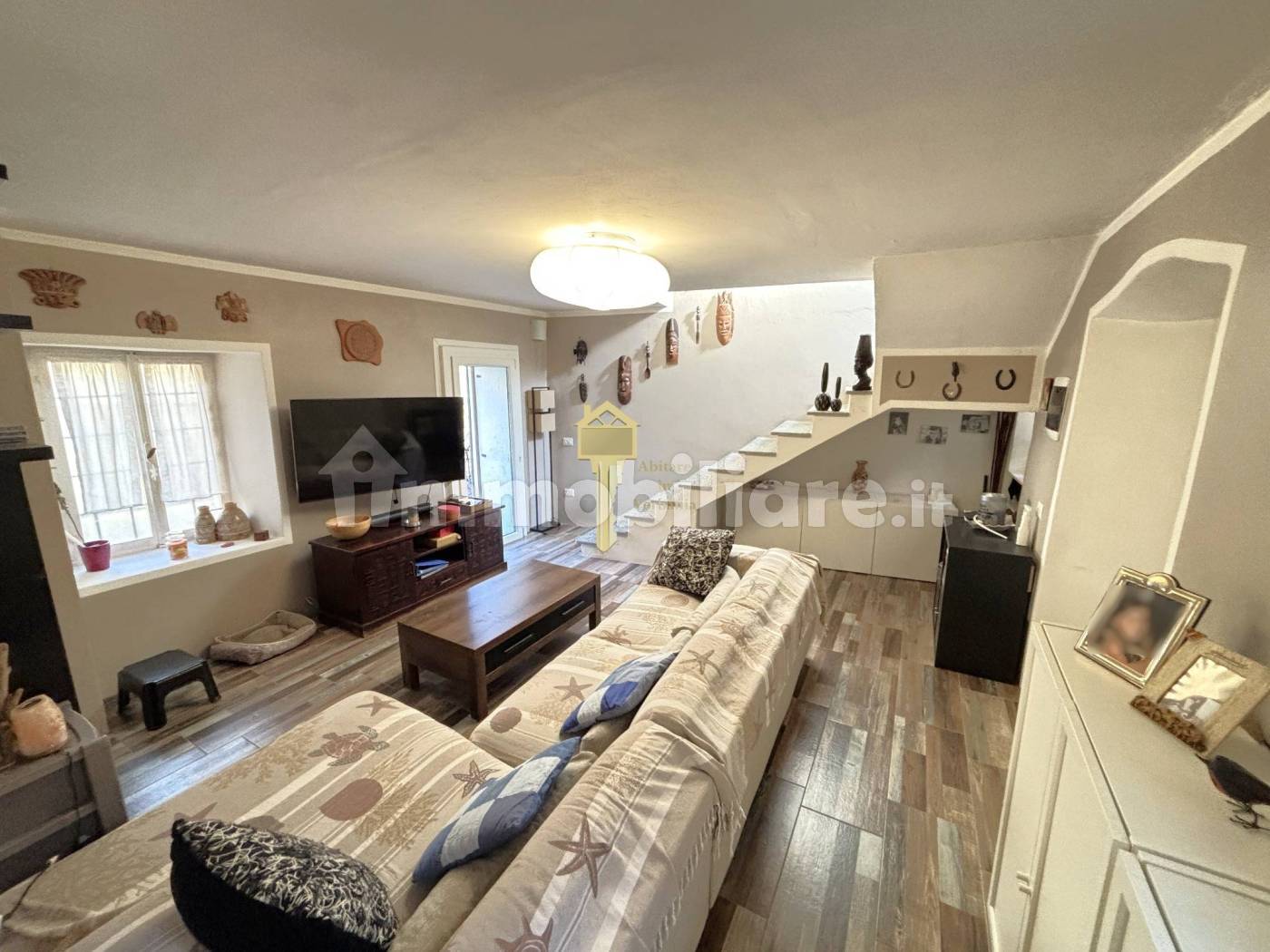 Casa indipendente in vendita a Cambiasca