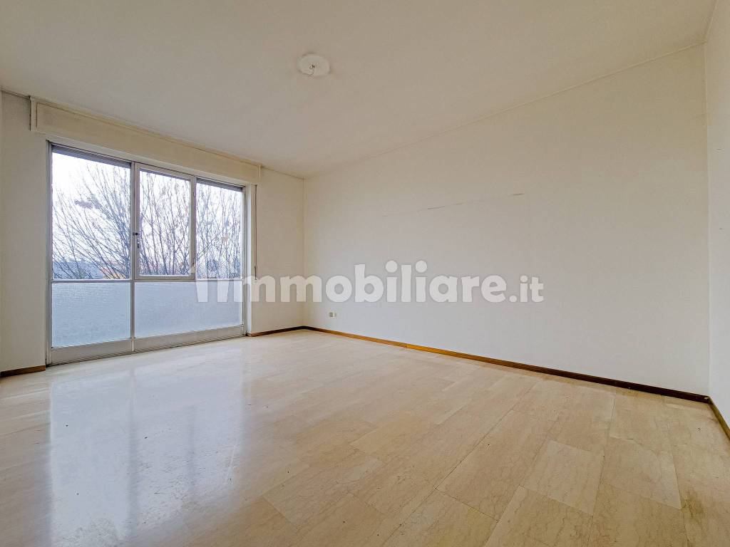 Vendita Appartamento Treviglio. Trilocale in piazzale Insurrezione 6 ...