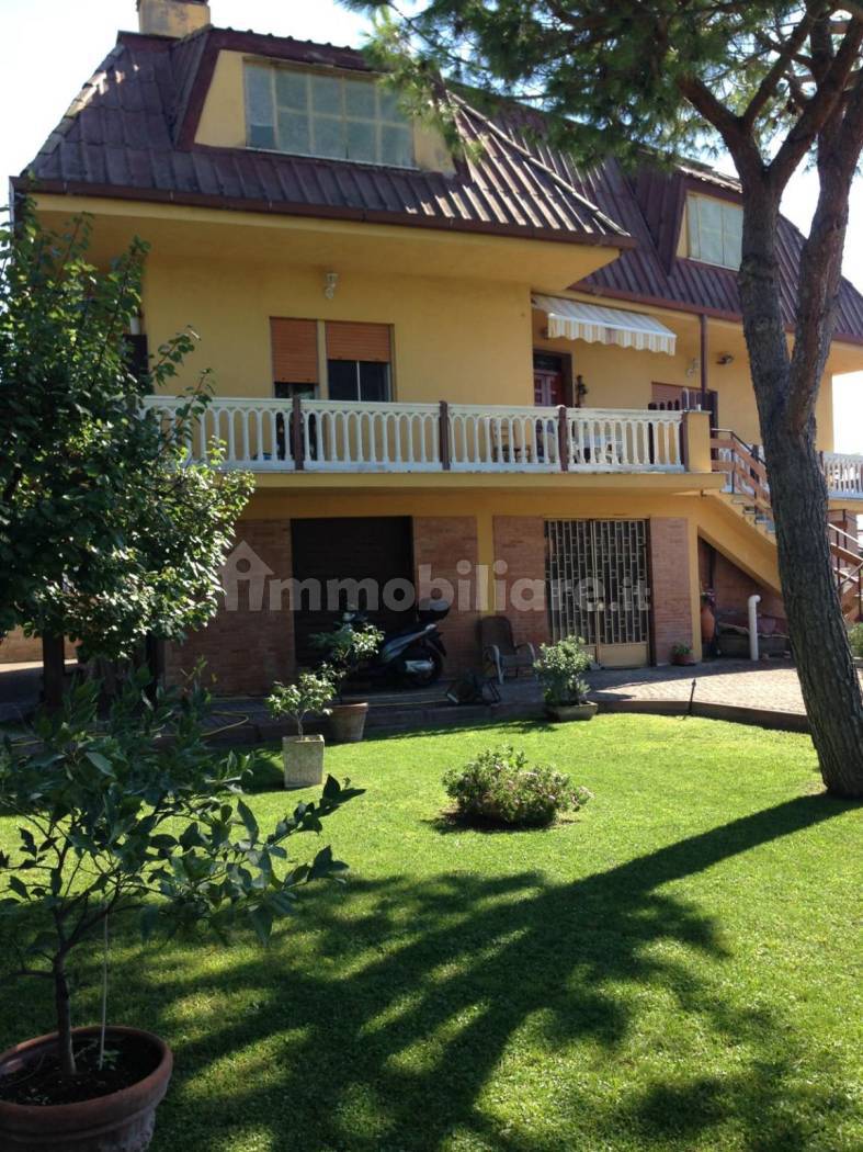 Villa in vendita a Roma