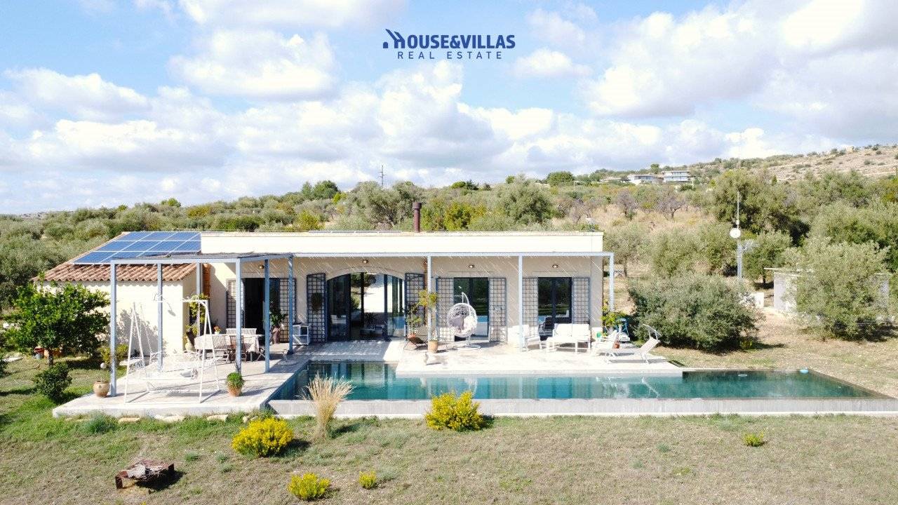 Villa in vendita a Noto