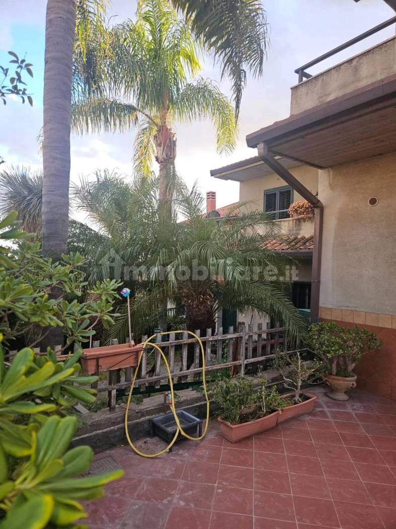 Villa in vendita a Catania