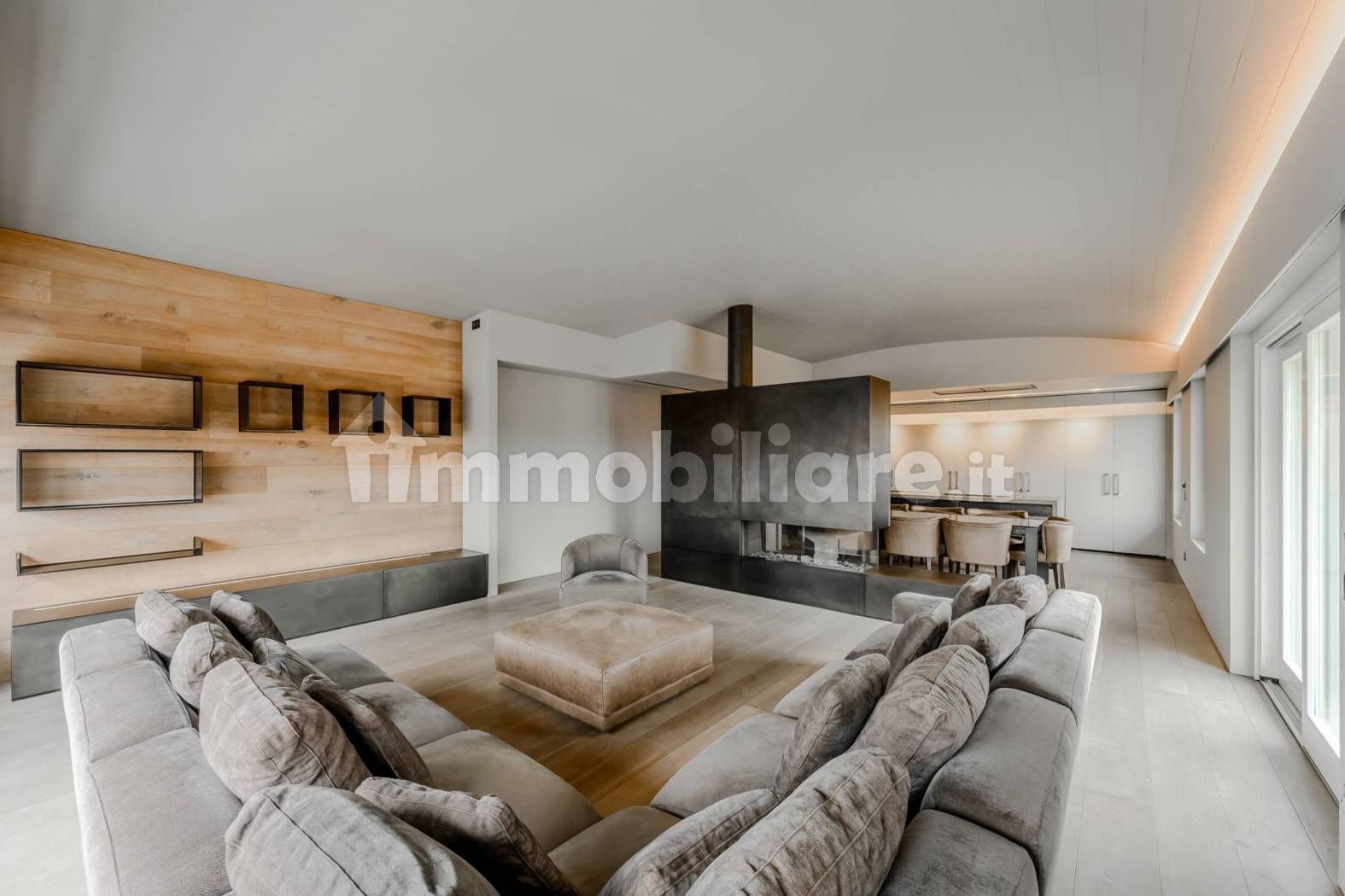 Attico - Mansarda in affitto a Sesto Calende