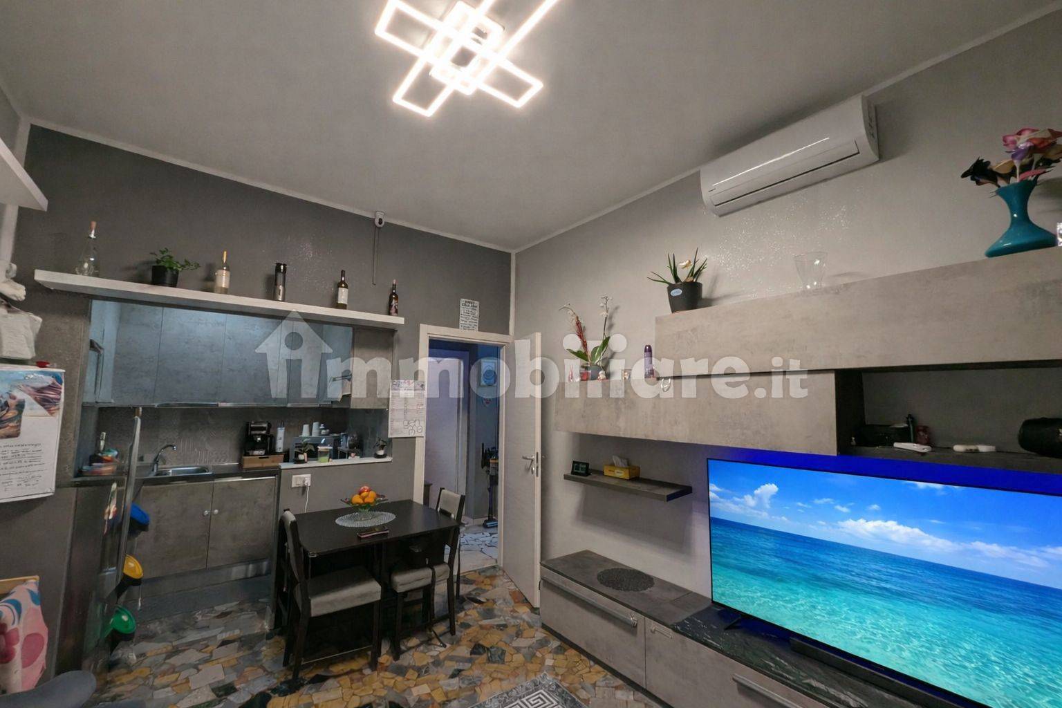 Appartamento in vendita a Rho