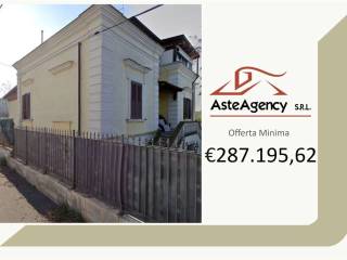 Villa at auction Contrada Pezza del Sole, Bari