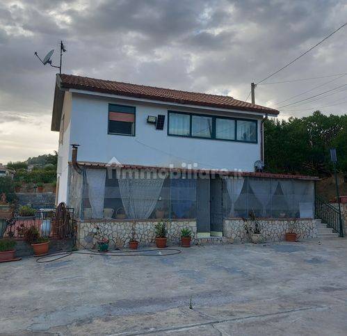 Villa in vendita a Caltanissetta