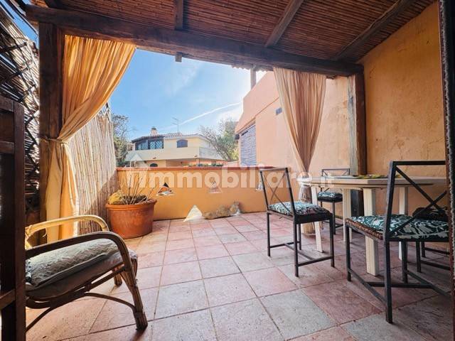 Appartamento in vendita a Arzachena