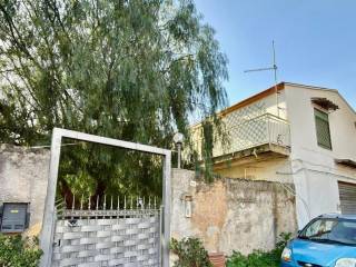 3-room flat via Rea 12, Partanna, Palermo