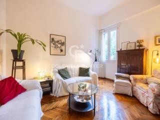 4-room flat via San Mamolo, Colli Castiglione, Bologna