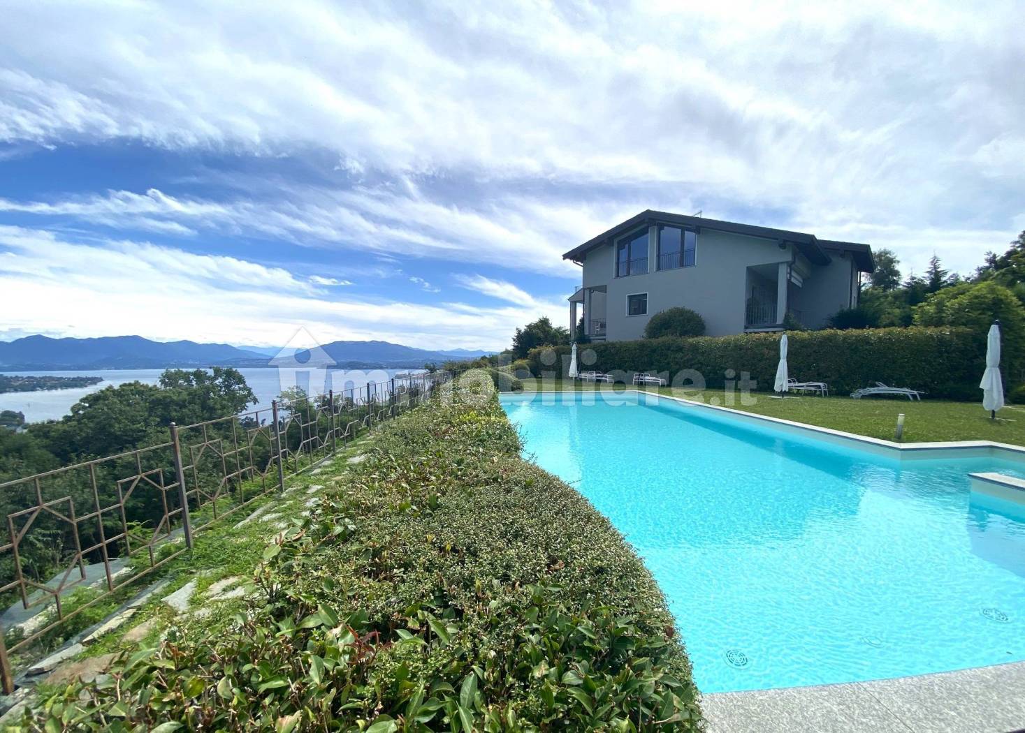 Appartamento in vendita a Meina