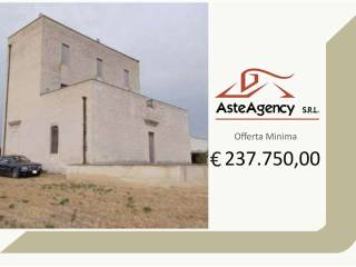 Detached house at auction via Gentile complanare est.,, Bari