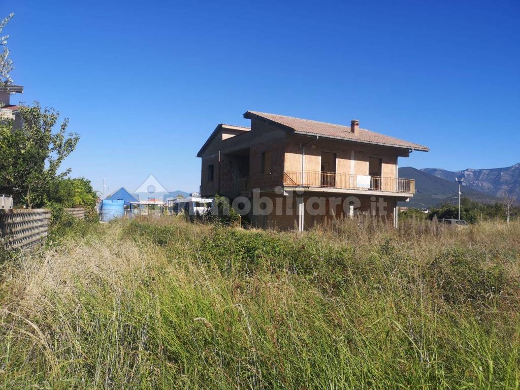 vendita-villa-bifamiliare-in-via-san-giovanni-6-telese-terme-con