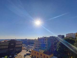 Apartment via Insurrezione 23-25 Aprile 1945, Sestri Ponente, Genoa