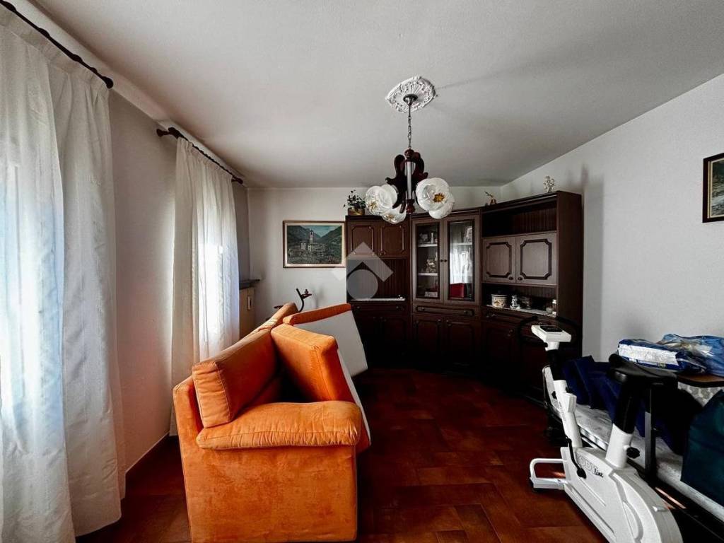 Salone