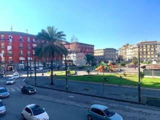 2-room flat piazza Nazionale, Vasto, Naples