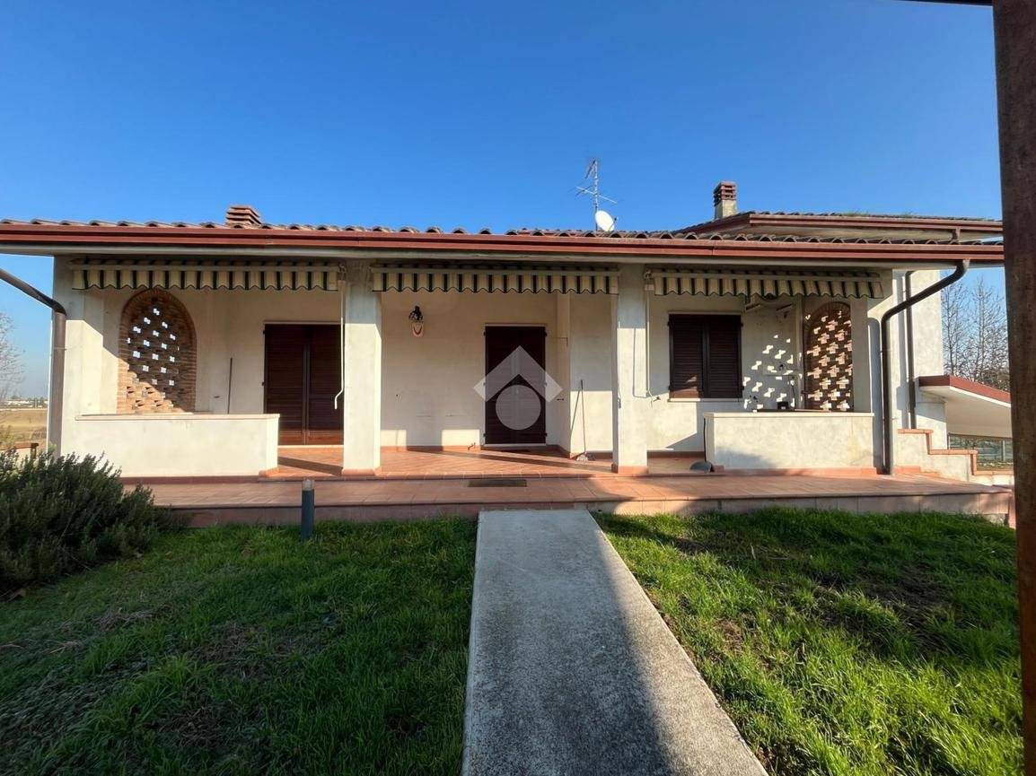 Villa in vendita a Castelbelforte