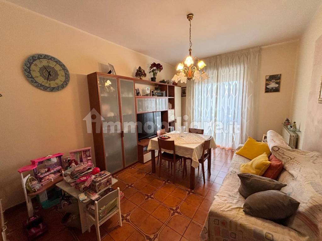 Vendita Appartamento Corbetta. Trilocale in via della Repubblica 1 ...