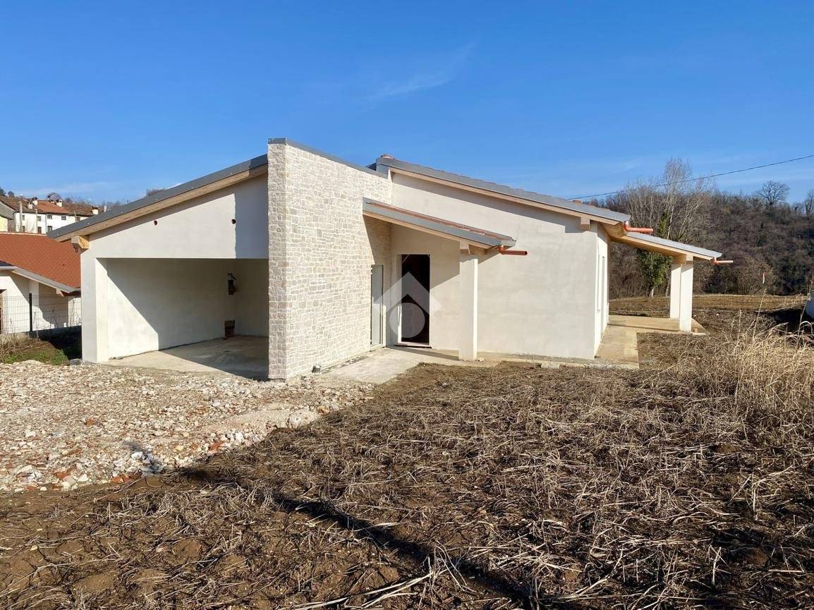 Villa in vendita a Monte di Malo