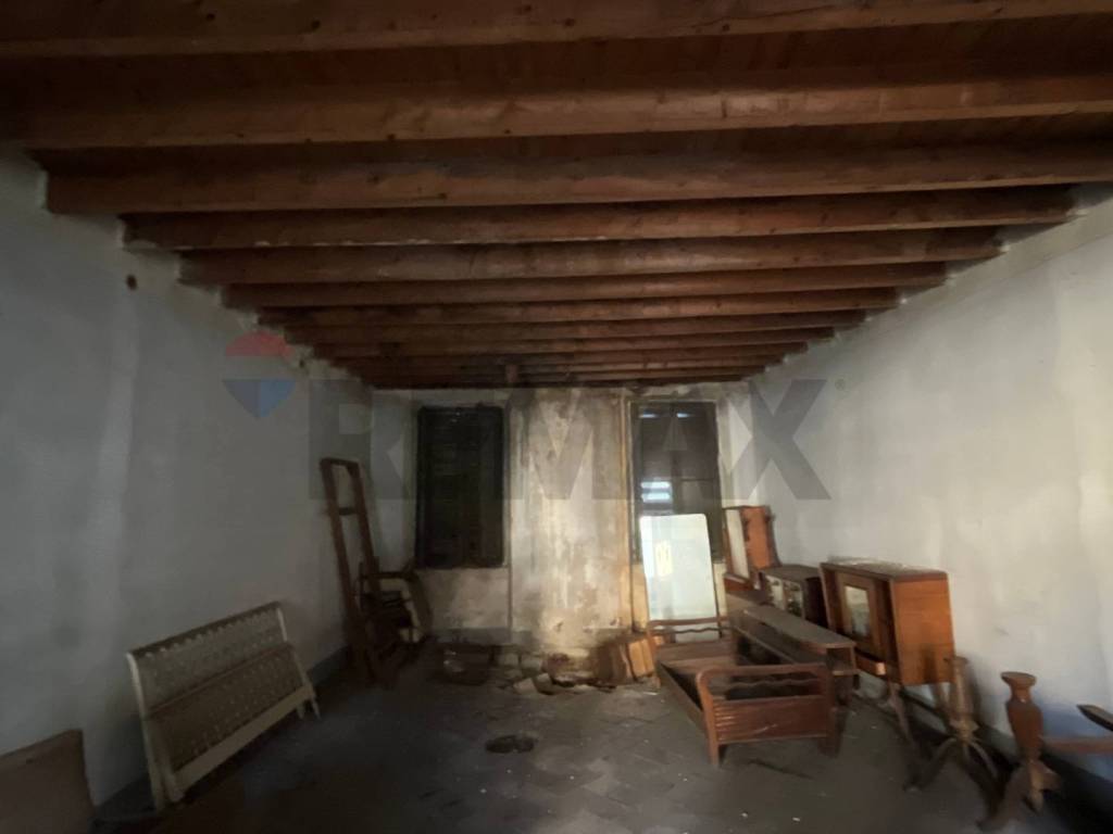 Stanza non arredata