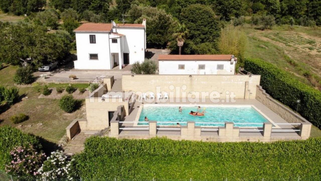 Rustico - Casale in vendita a Roccastrada