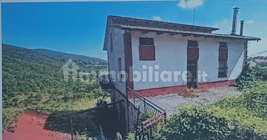 Villa in vendita a Cingoli