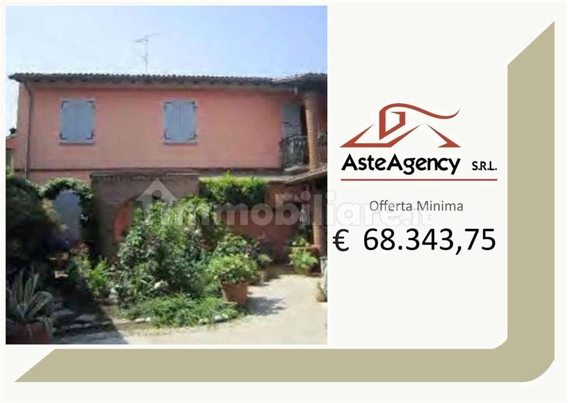 Casa indipendente in vendita a Crotta d'Adda