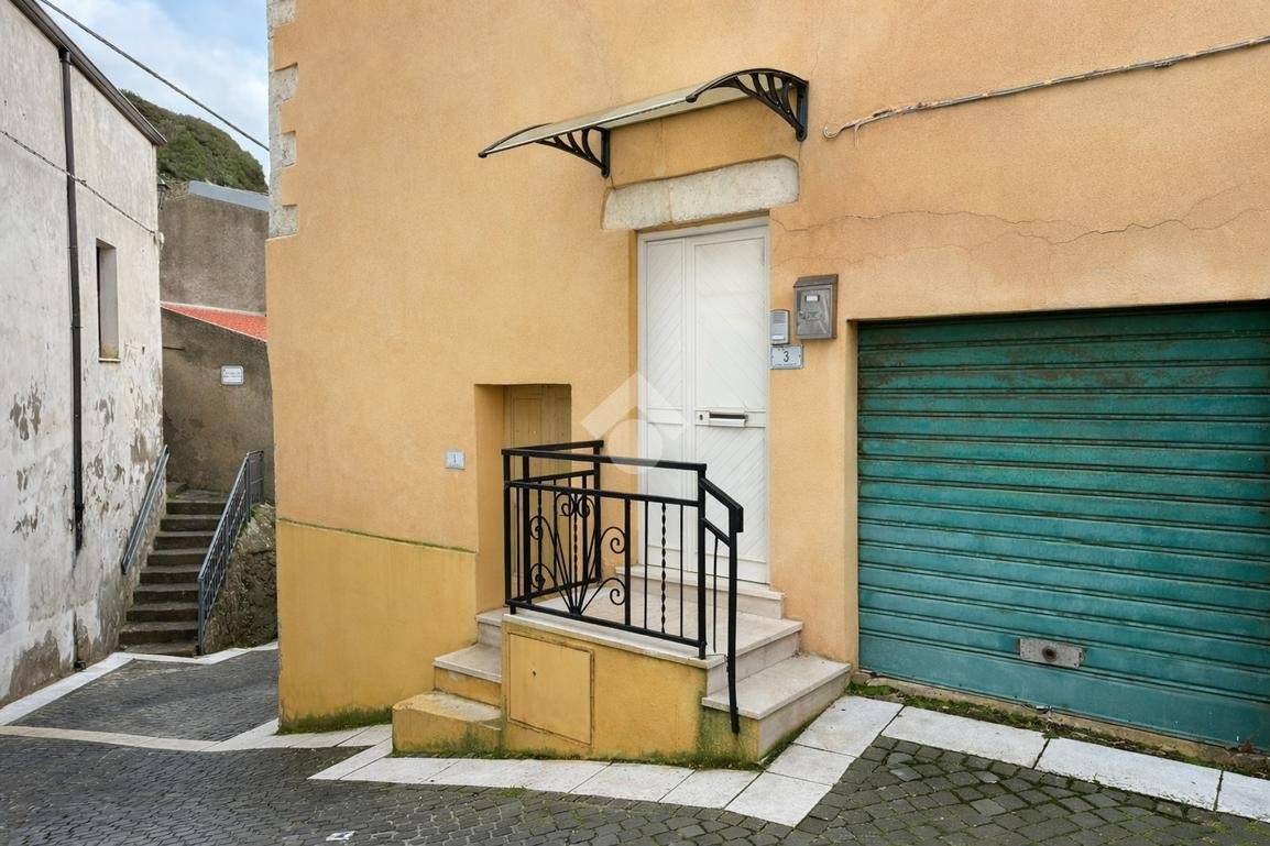 Appartamento in vendita a Sedini