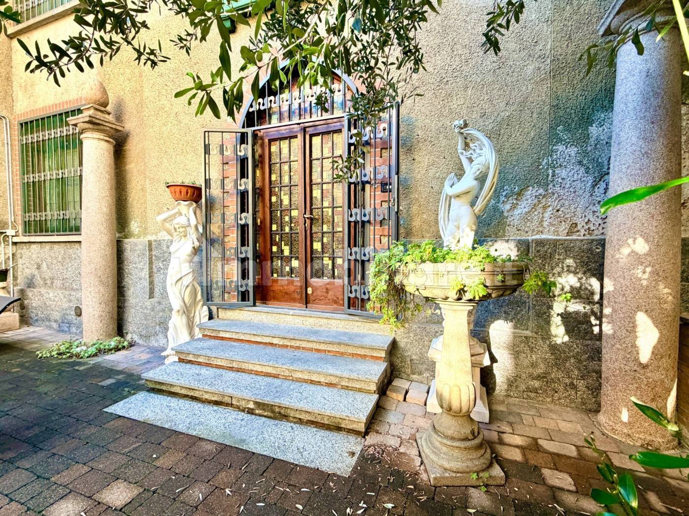 Casa indipendente in vendita a Arona