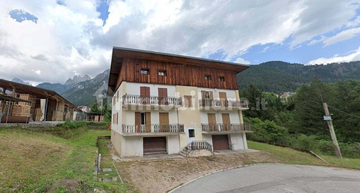 Casa indipendente in vendita a Auronzo di Cadore