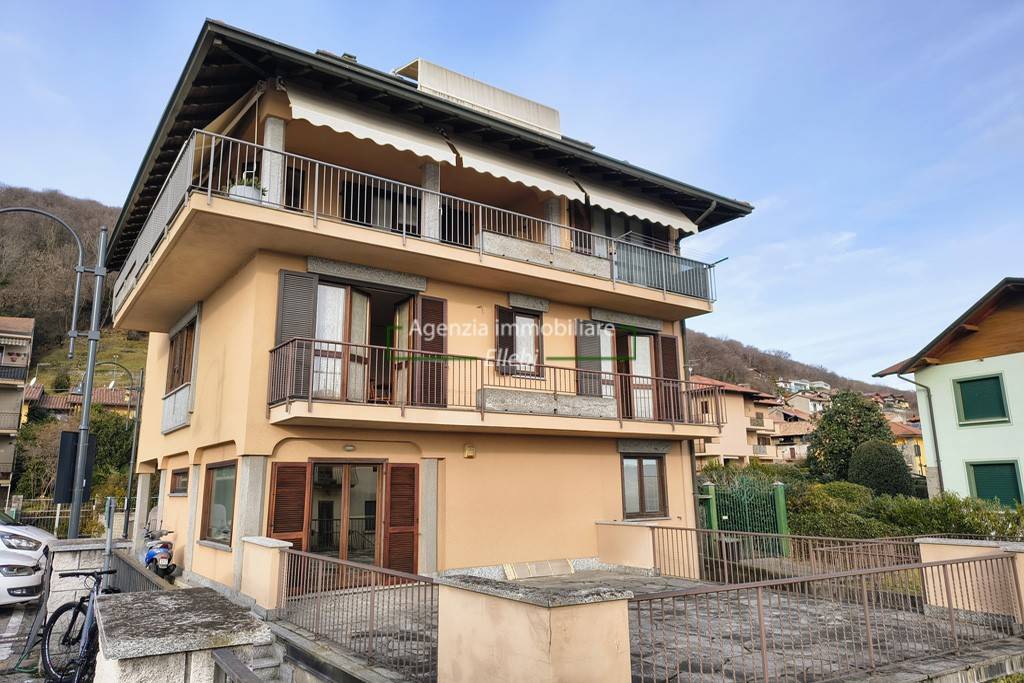 Appartamento in vendita a Massino Visconti