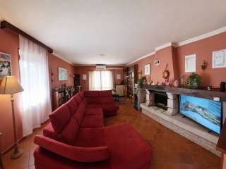 Salone
