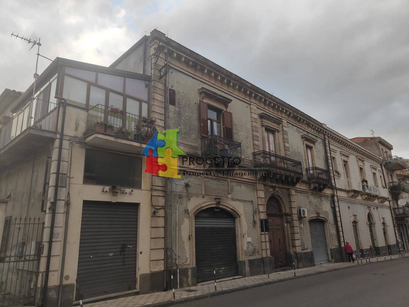 Palazzo - Edificio in vendita a Francavilla di Sicilia