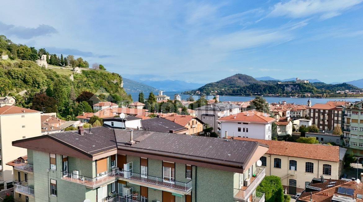 Appartamento in vendita a Arona
