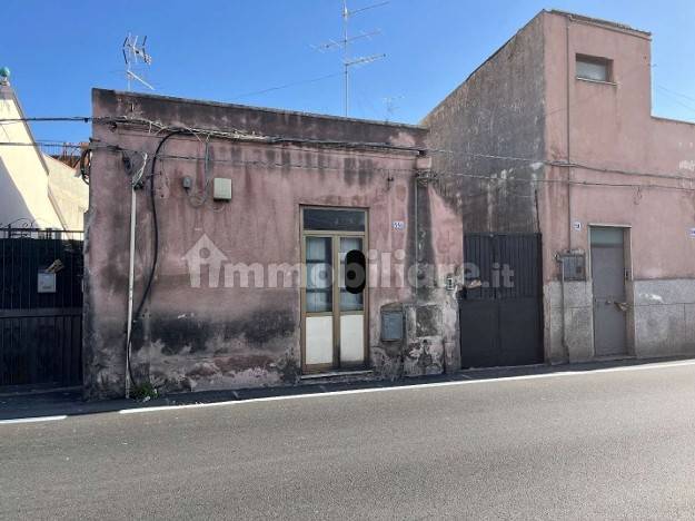 Casa indipendente in vendita a Catania