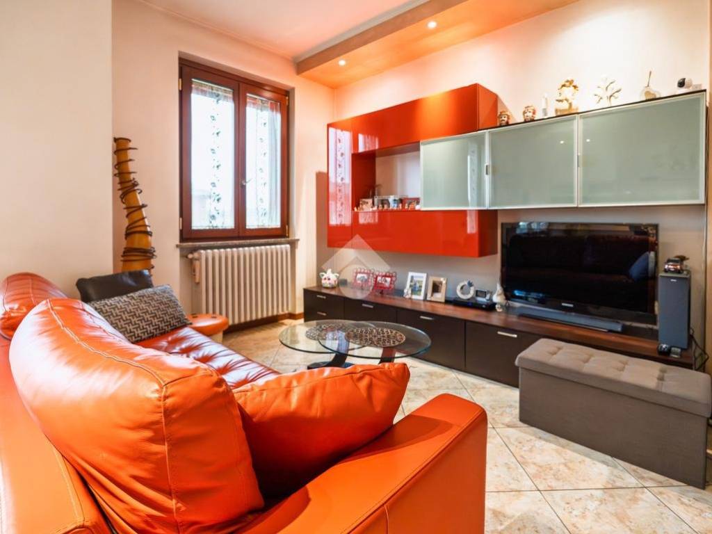Vendita Appartamento Treviglio. Trilocale in via Giotto 15. Buono stato ...