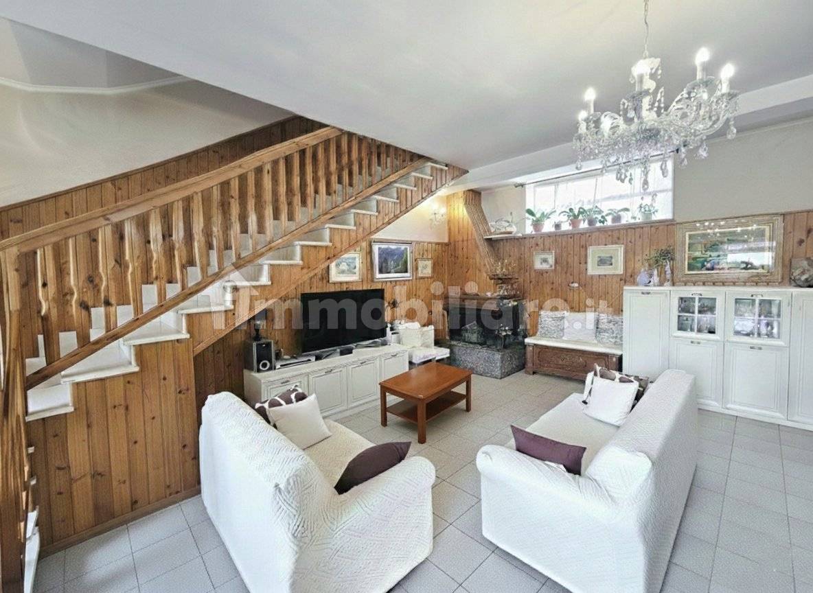 Villa in vendita a Frosinone