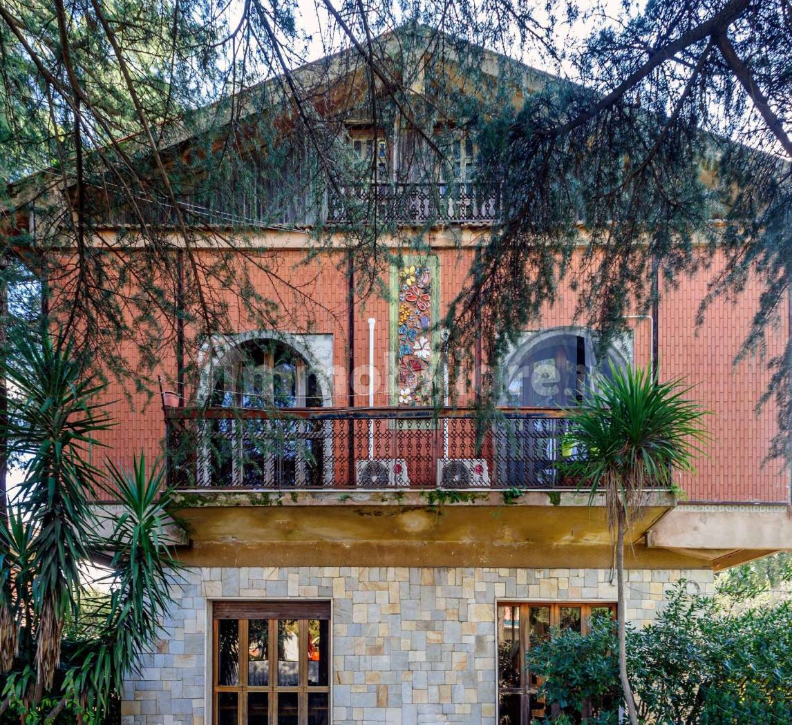 Villa in vendita a Pedara