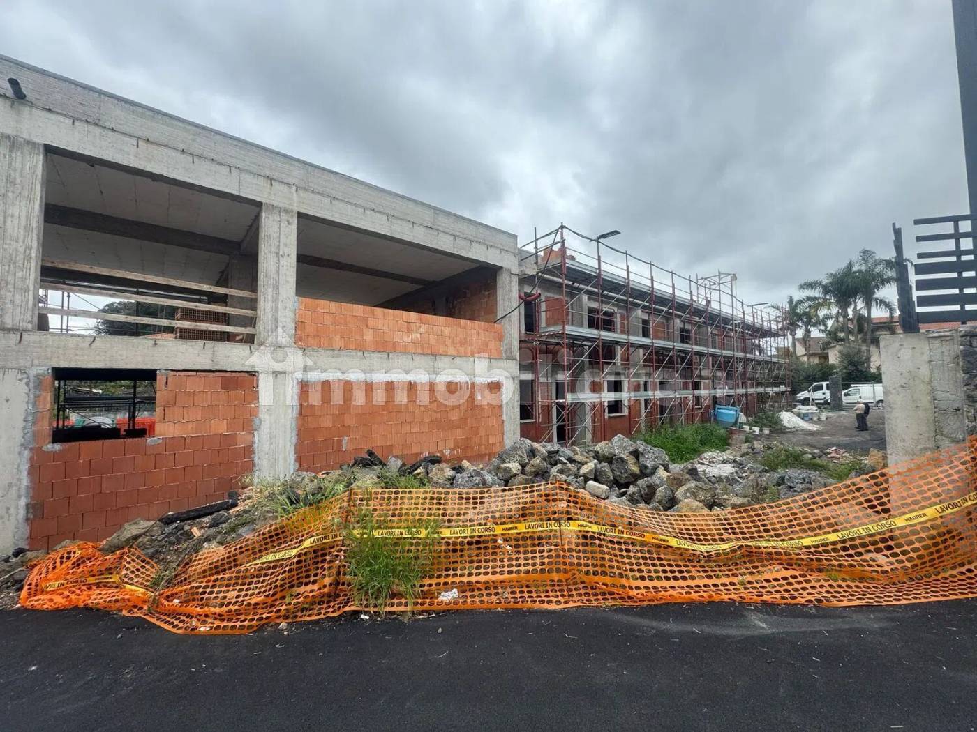 Palazzo - Edificio in vendita a Aci Sant'Antonio