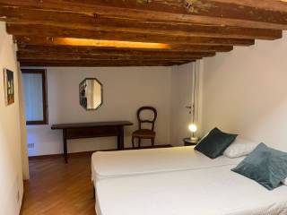 3-room flat Cannaregio 4302A, Santi Apostoli - San Canciano, Venice