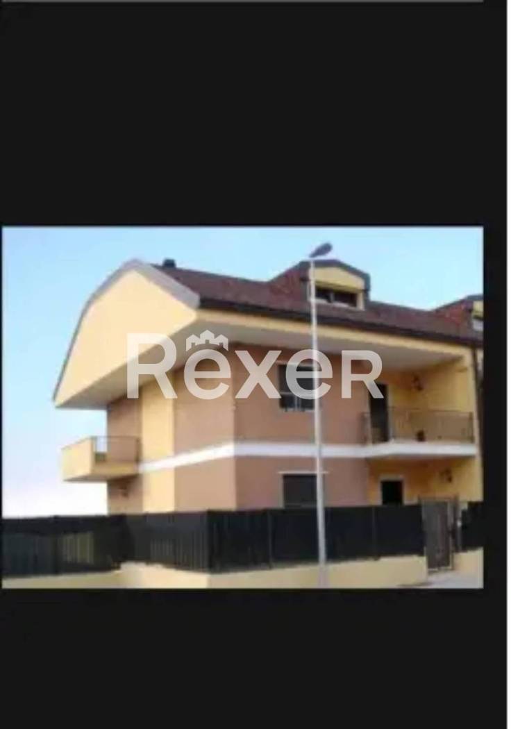 Villetta a schiera in vendita a Castelluccio dei Sauri