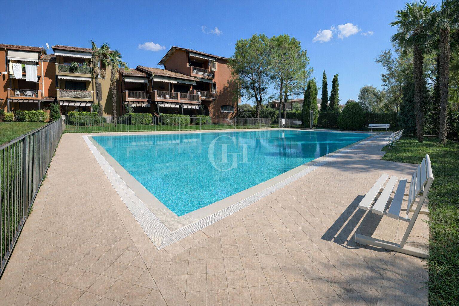 Appartamento in vendita a Sirmione