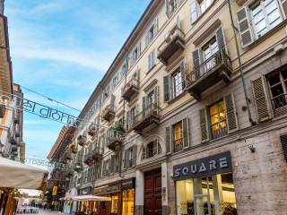 3-room flat via Giuseppe Luigi Lagrange 34, Via Roma, Turin