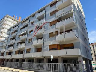 Apartment via Sacra Di San Michele 45, Pozzo Strada, Turin